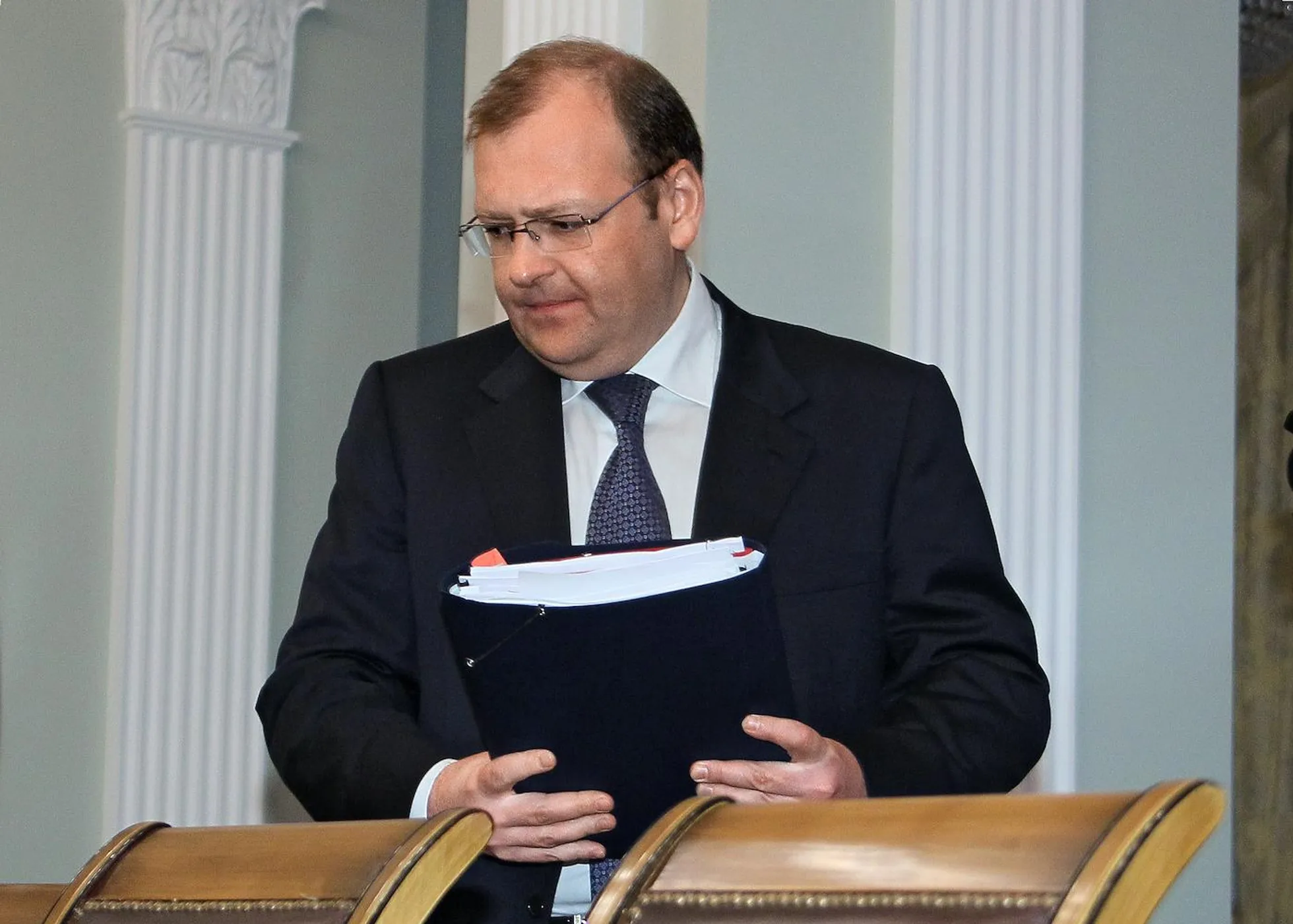 Paper Trail to the Powder Room: A Corruption Case